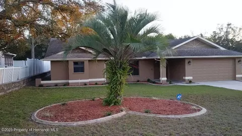 7280 Lindhurst St, Spring Hill, FL 34606
