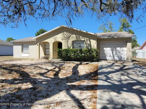 11348 Linden Dr, Spring Hill, FL 34608 photo 1