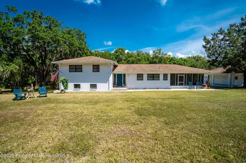 921 Mildred Ave, Brooksville, FL 34601