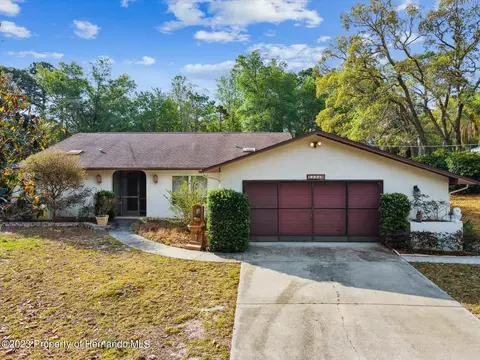 13239 Cooper Rd, Spring Hill, FL 34609