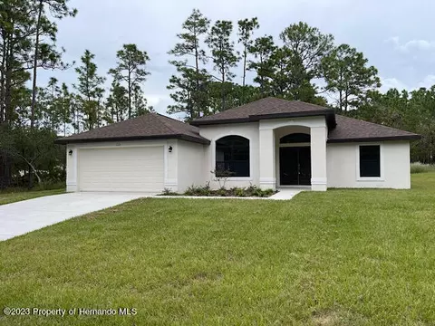 172 Linder Dr, Homosassa, FL 34446