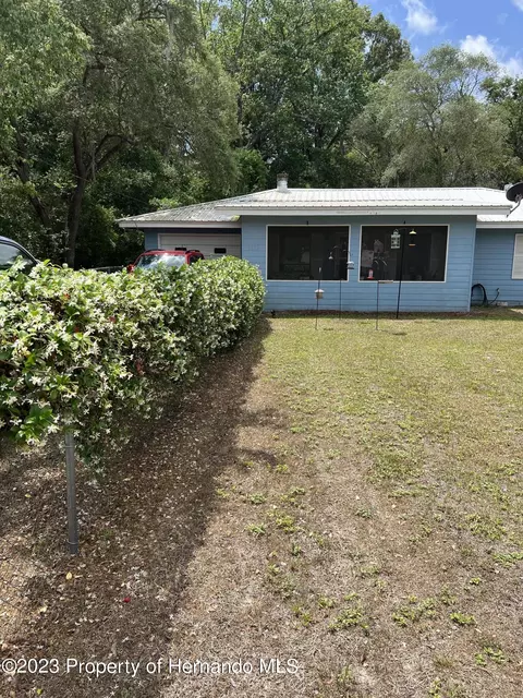 7696 NW 167th Pl, Fanning Springs, FL 32693