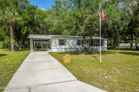 4472 Weewahi Pt, Crystal River, FL 34428