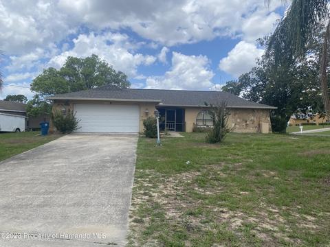 4539 Devonshire Ave, Spring Hill, FL 34609 photo 1