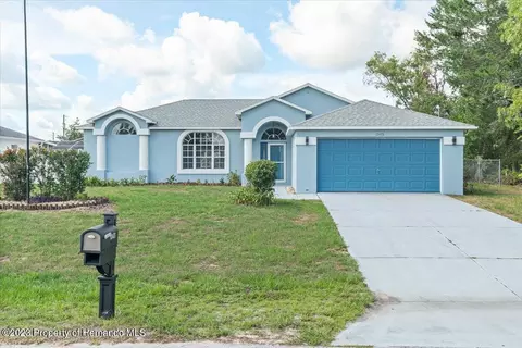 10476 Lansfield St, Spring Hill, FL 34608