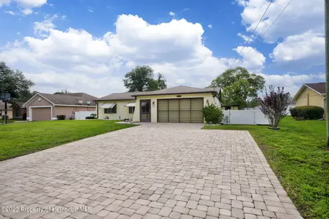 10382 Gifford Dr, Spring Hill, FL 34608