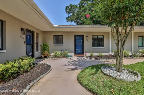 7723 Eureka Dr, Hudson, FL 34667 photo 1