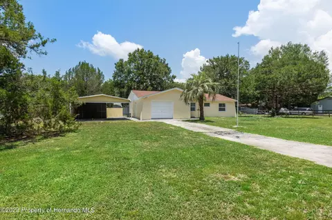 7801 W Briarpatch St, Homosassa, FL 34446