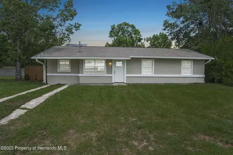 27001 Kevin Kelly Ave, Brooksville, FL 34602