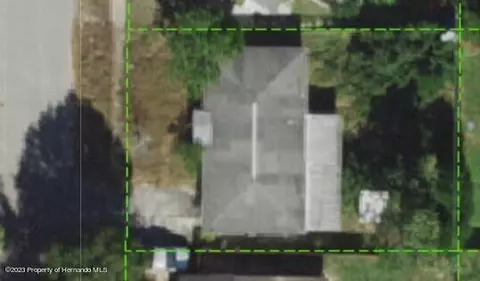 1652 Marengo Dr, Holiday, FL 34690