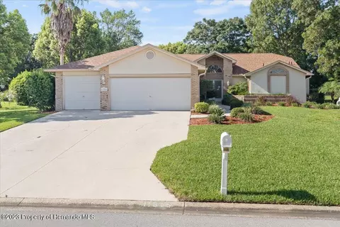 11316 Orangewood Ct, Spring Hill, FL 34609