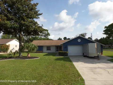 10296 Fordham St, Spring Hill, FL 34608