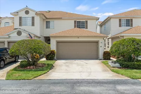 6400 46th Ave N #10, Kenneth City, FL 33709