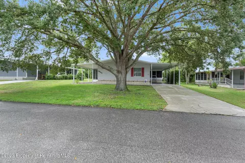 9390 Scepter Ave, Brooksville, FL 34613
