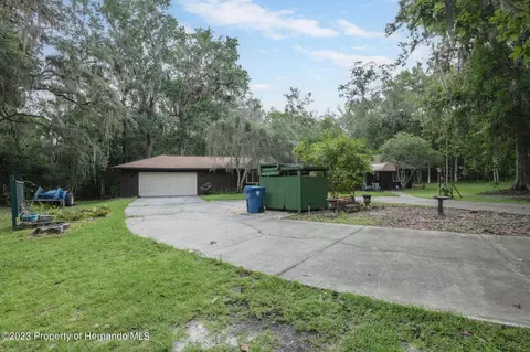 15472 Perimeter Dr, Brooksville, FL 34614