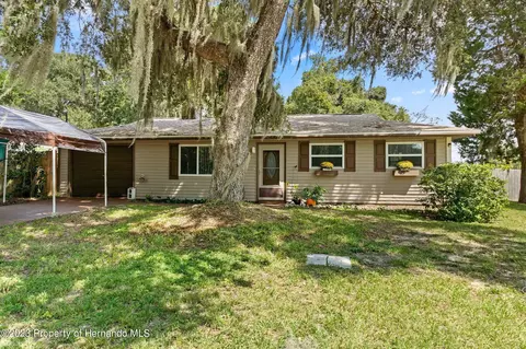 4015 N Eagle Nest Pt, Crystal River, FL 34428