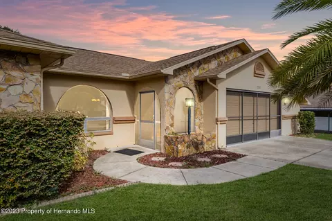 2201 Deborah Dr, Spring Hill, FL 34609