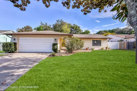 4344 Duval St, Spring Hill, FL 34606