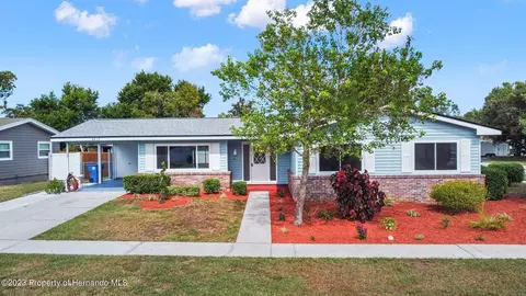4415 Collins Rd, Spring Hill, FL 34606