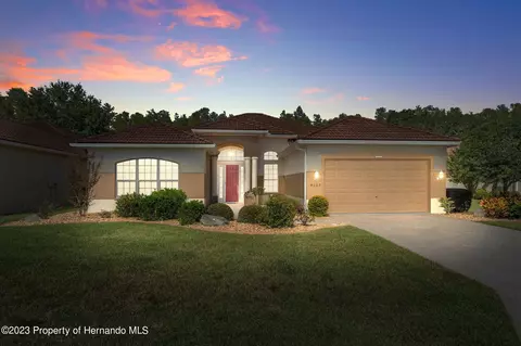 9107 Alexandria Dr, Weeki Wachee, FL 34613