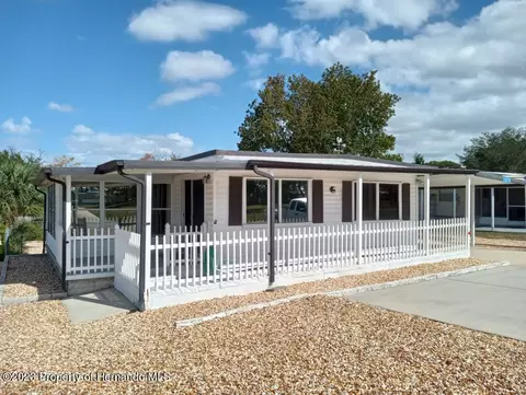 7270 Fairlane Ave, Brooksville, FL 34613