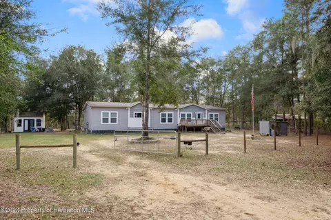 3600 Limestone Ln, Inverness, FL 34452