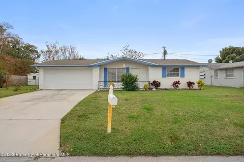 7314 Rhinebeck Dr, Port Richey, FL 34668