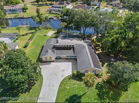 5091 S Deep Water Pt, Homosassa, FL 34448