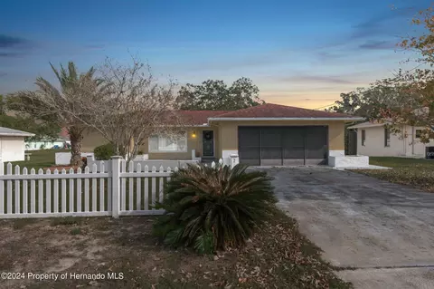2028 Beckwith Ave, Spring Hill, FL 34608