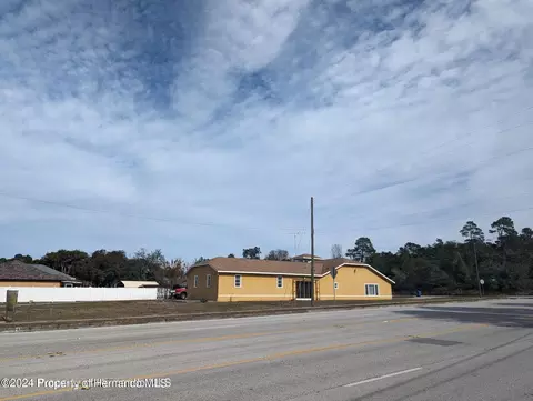 2365 Ainsworth Ave, Spring Hill, FL 34609