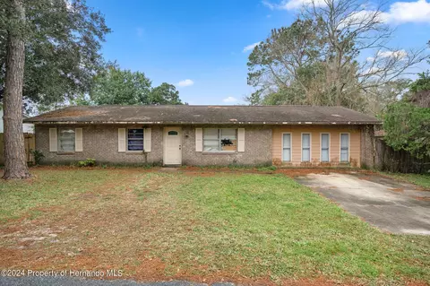 27262 Dale Ave, Brooksville, FL 34602