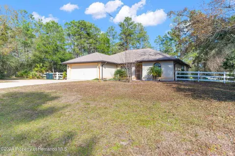 4405 W Prairie Ln, Beverly Hills, FL 34465