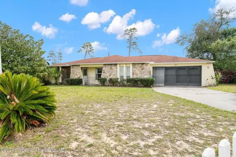 6610 Landover Blvd, Spring Hill, FL 34608