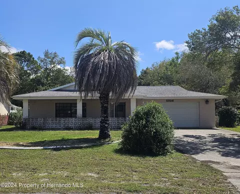 5526 Pinehurst Dr, Spring Hill, FL 34606