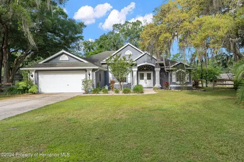 12217 Cyrano Rd, Brooksville, FL 34601