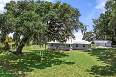 24294 Mondon Hill Rd, Brooksville, FL 34601