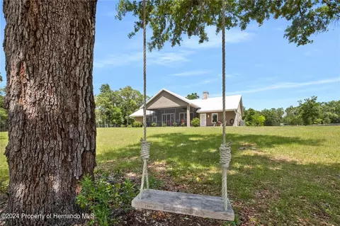 10468 Forestline Ave, Inverness, FL 34452