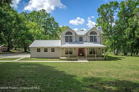27050 Ernest Lee Rd, Brooksville, FL 34602