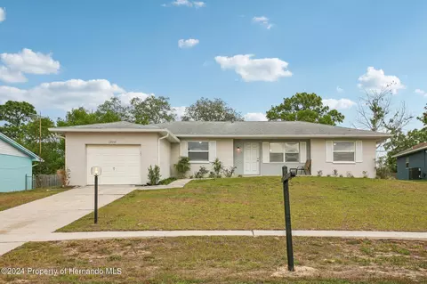 12553 Killian St, Spring Hill, FL 34609