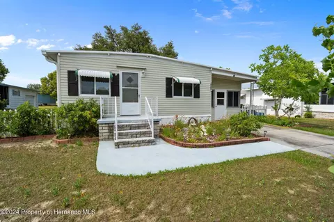 14295 Sandhurst St, Brooksville, FL 34613