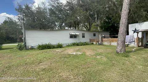 8300 W Highland St, Homosassa, FL 34448