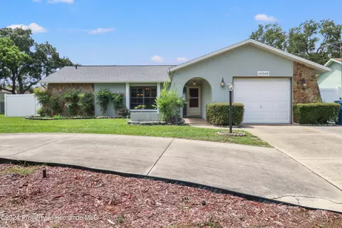 10348 Claymore St, Spring Hill, FL 34608