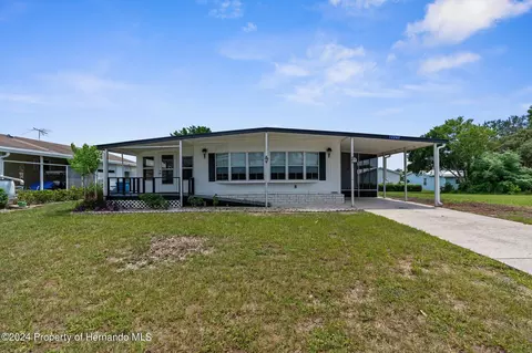 12260 Fairway Ave, Brooksville, FL 34613