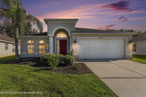 4458 Lisette Cir, Brooksville, FL 34604