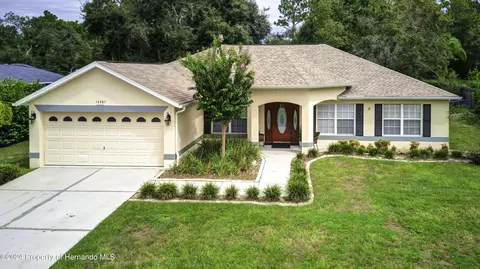 12387 Purple Sandpiper Ave, Weeki Wachee, FL 34614