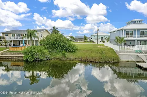 3511 Amberjack Dr, Hernando Beach, FL 34607