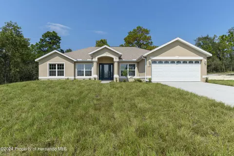 11210 Labrador Duck Rd, Weeki Wachee, FL 34614