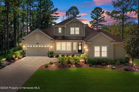 4909 Summit View Dr, Brooksville, FL 34601