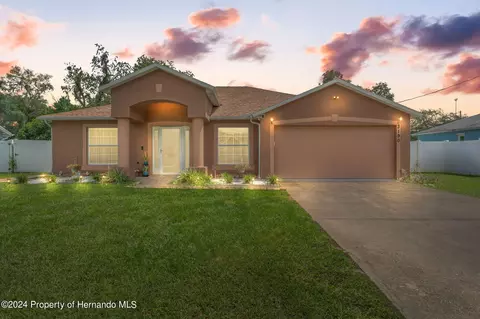 3190 Ambassador Ave, Spring Hill, FL 34609