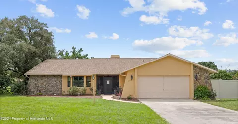 8236 Earlshire Ln, Spring Hill, FL 34606